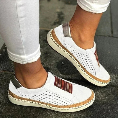 Damen Slipper-Walkingschuhe mit perforiertem Obermaterial