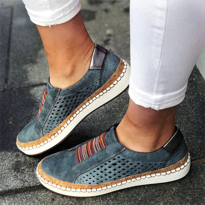 Damen Slipper-Walkingschuhe mit perforiertem Obermaterial